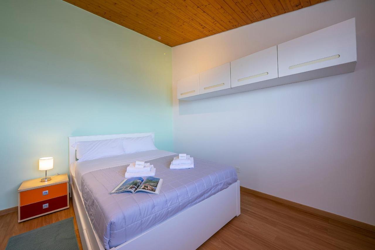 Petit Cadeau Apartment กาเดอมาริโอ ภายนอก รูปภาพ